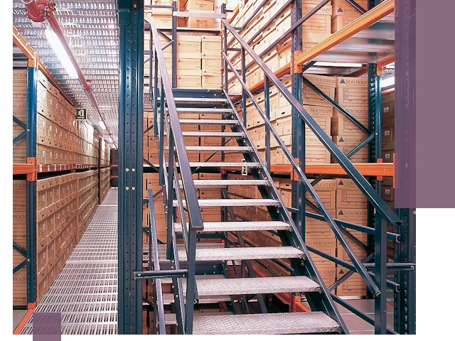 Лестницы складские прочные и безопасные под ключ в Нягани