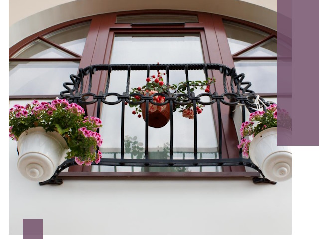 Изготовление и монтаж французских балконов в Нягани