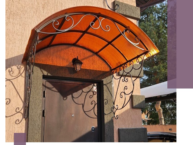 Демонтаж козырьков в Нягани быстро и безопасно