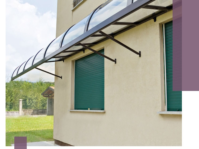 Козырьки над окнами в Нягани — изготовление и монтаж по выгоде