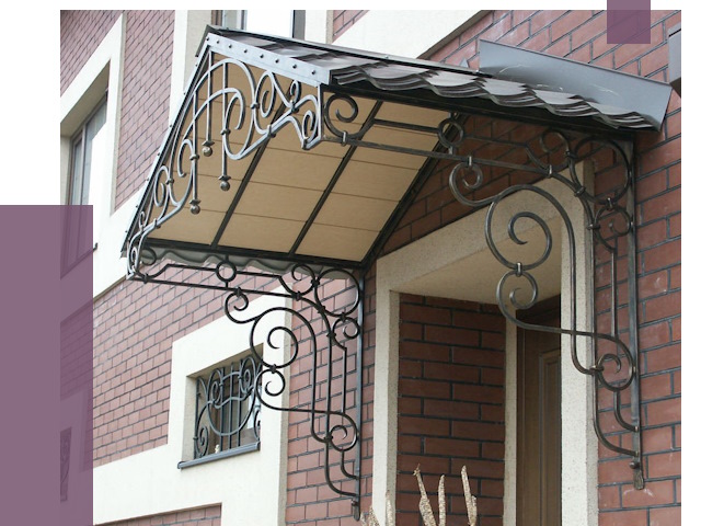 Двускатные козырьки в Нягани под ключ от 12733 руб.