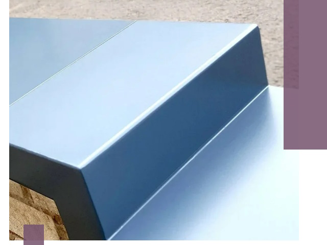 Крышки на парапет в Нягани: изготовление и монтаж под ключ