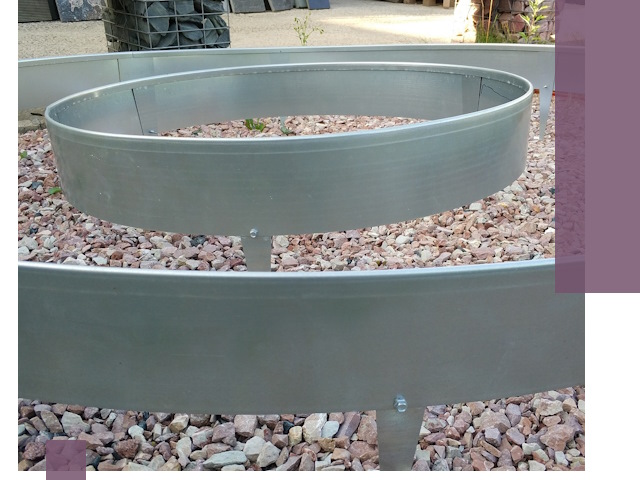 Нержавеющие бордюры под ключ в Нягани — изготовление и монтаж